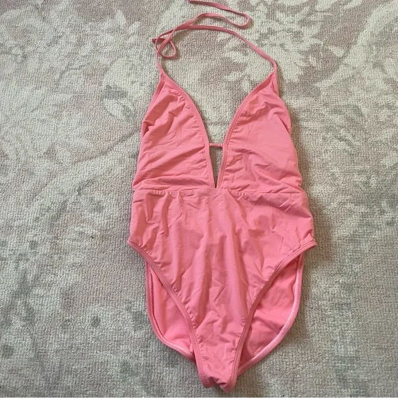 Bikini Lab One Piece - Picture 2 of 4